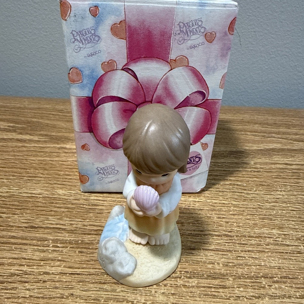 Vintage Prescious Moments‎ Figurine "The Great Pearl" 1999